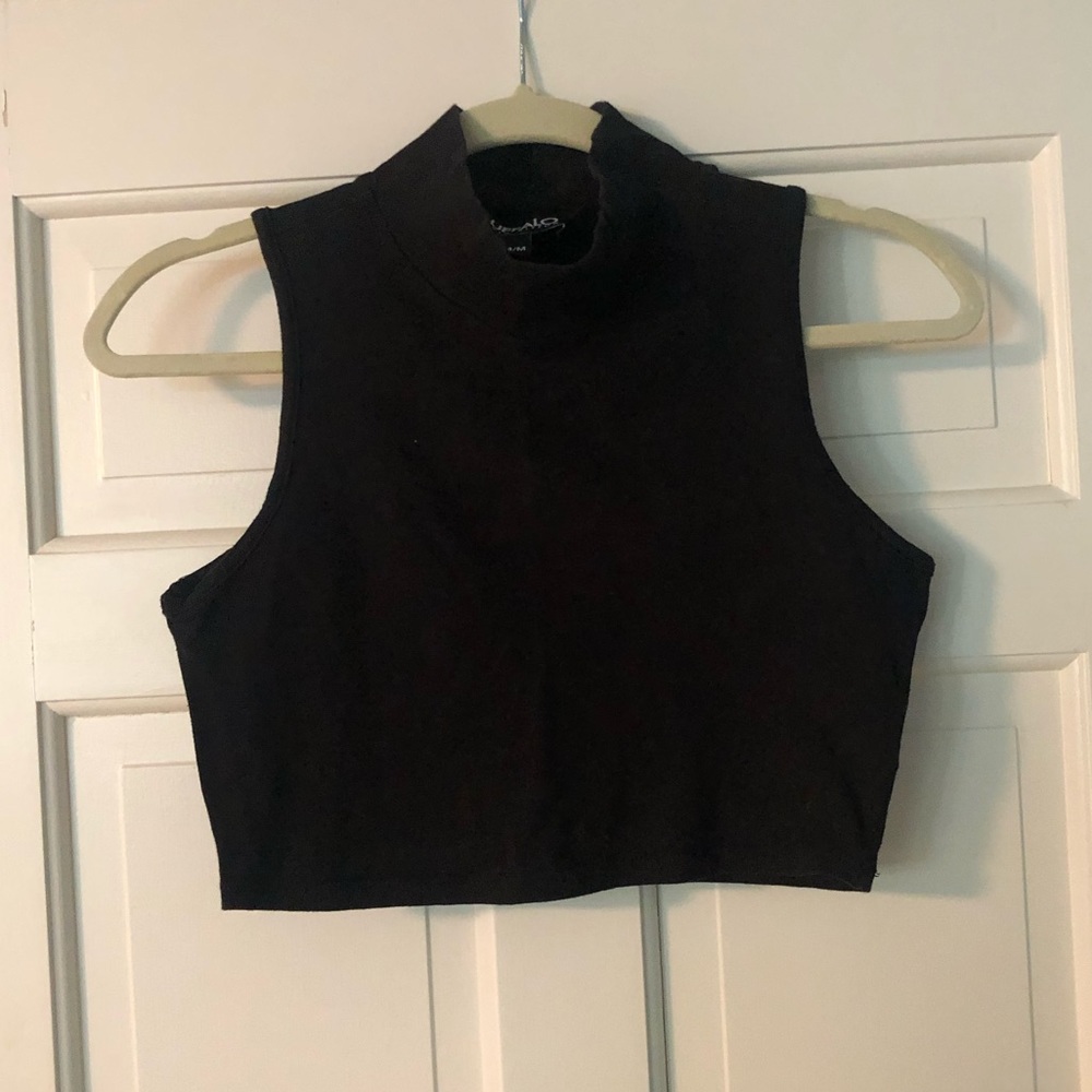 Nordstrom - Buffalo David Bitton - Black Crop Top